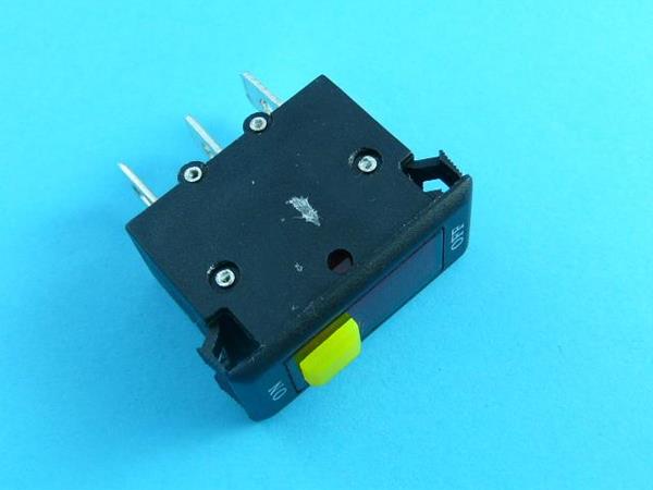 PBS-7A 15A/250V 3-PIN Z BEZP.TERMICZNYM