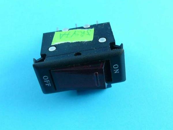 IRS-7A 15A/250V 3-PIN Z BEZP.Z WYŁĄCZNI