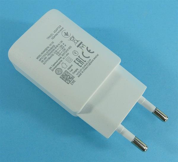 ŁAD.SIEC.5V/3,0A 1xGN.USB AFC